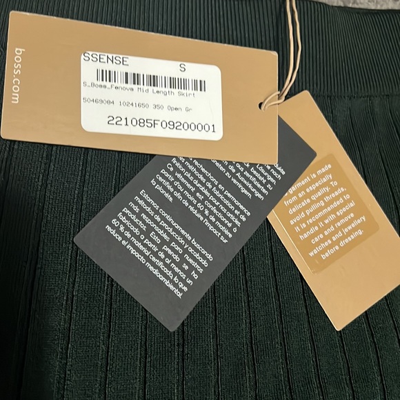 Brand New NWT Boss Fenova Rib Skirt - Picture 6 of 6